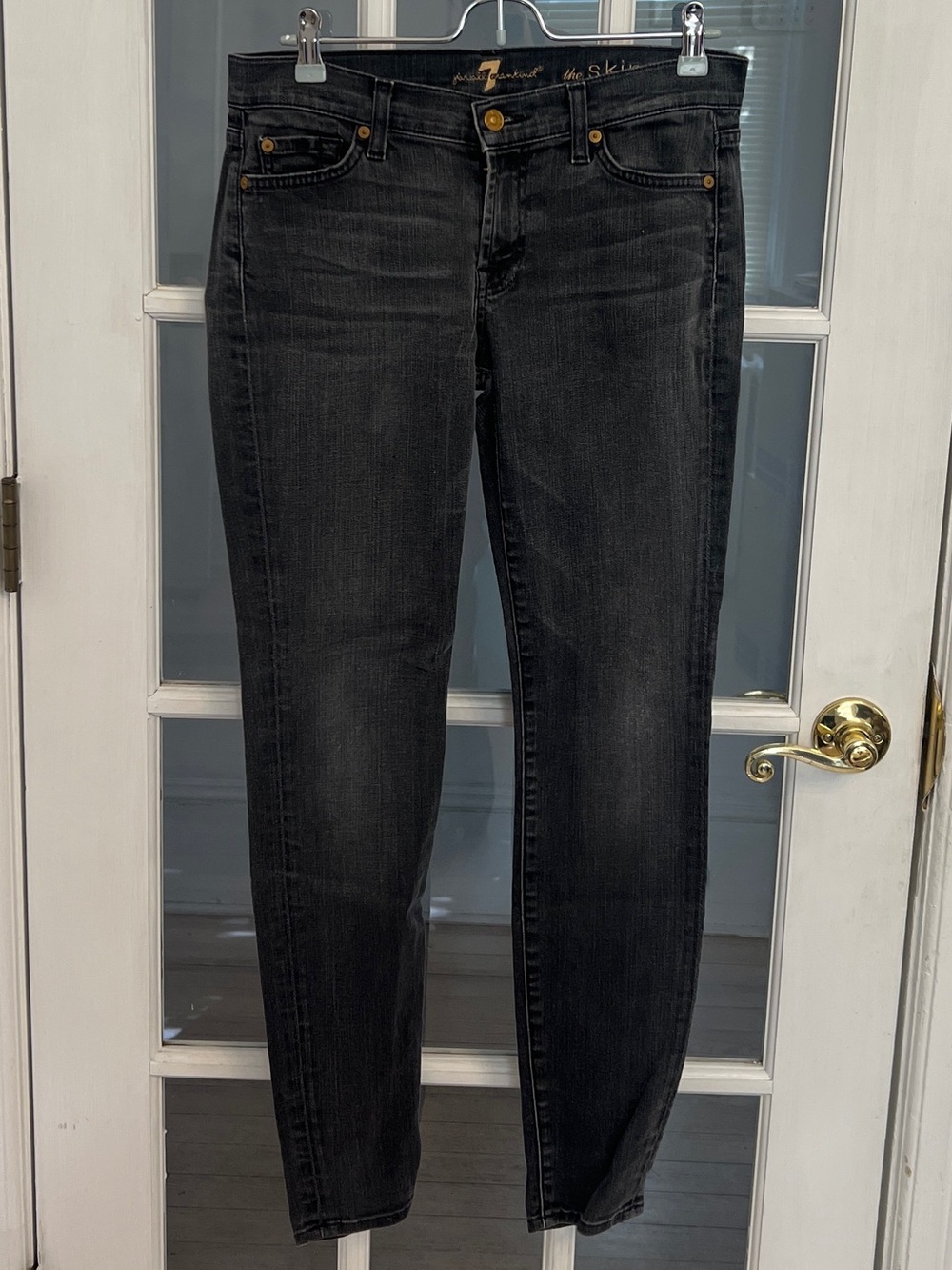 7 FOR ALL MANKIND Women’s Black The Skinny Jeans Size 28